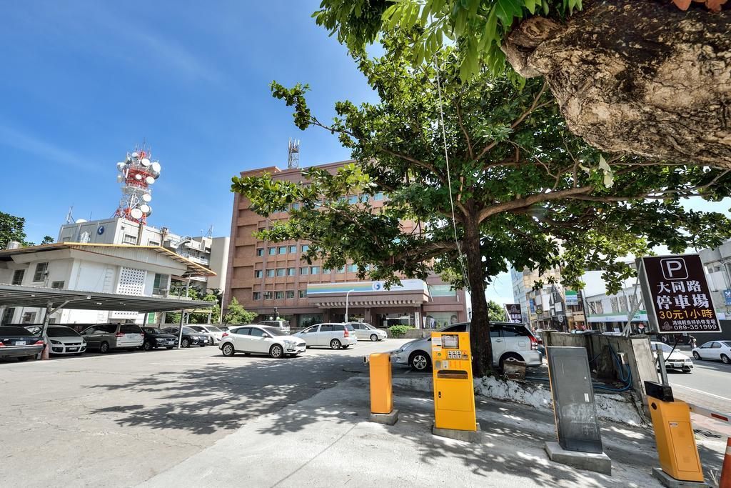 Home Rest Hotel Taitung Экстерьер фото