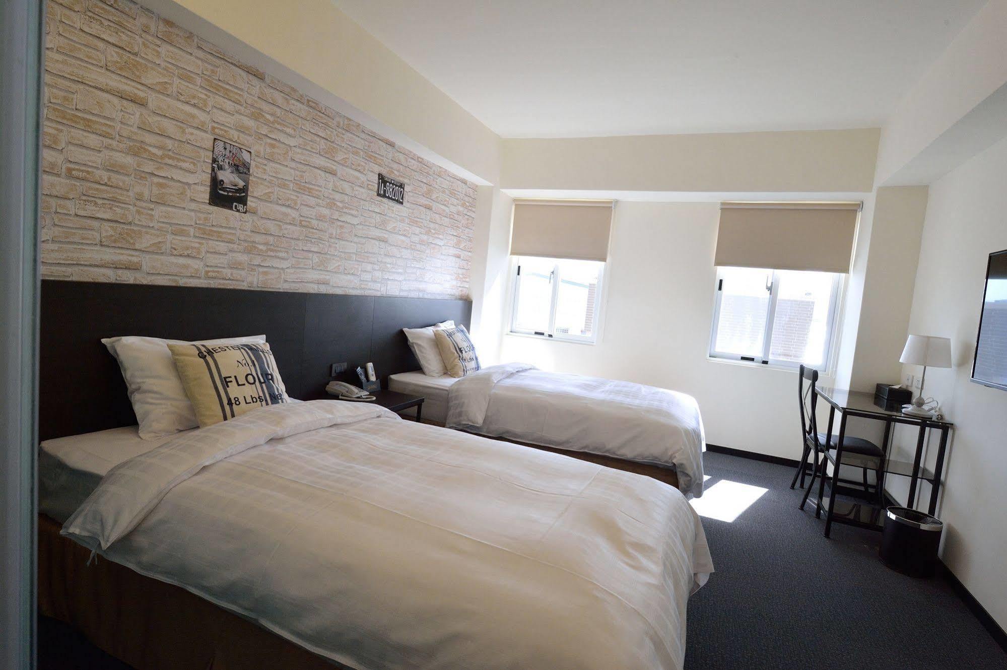 Home Rest Hotel Taitung Экстерьер фото