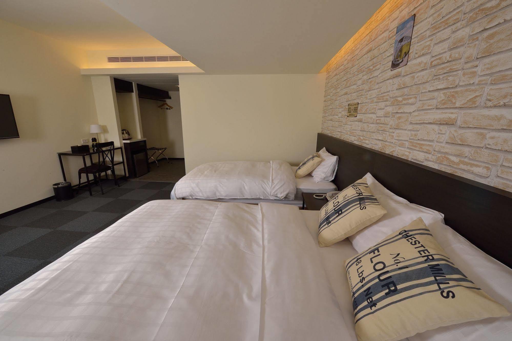 Home Rest Hotel Taitung Экстерьер фото